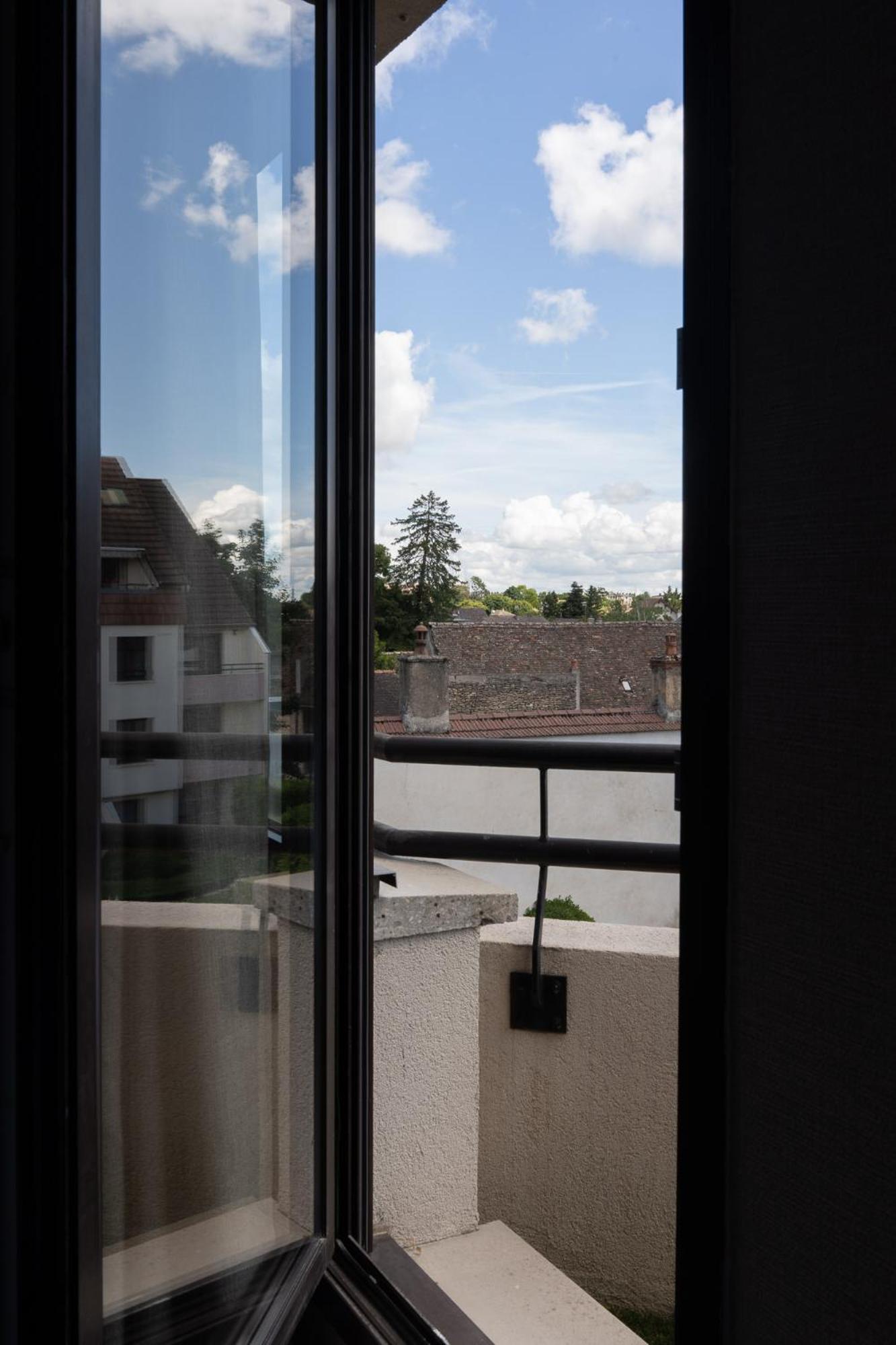 Deluxe Double Room Balcony,1668044875:JPEG